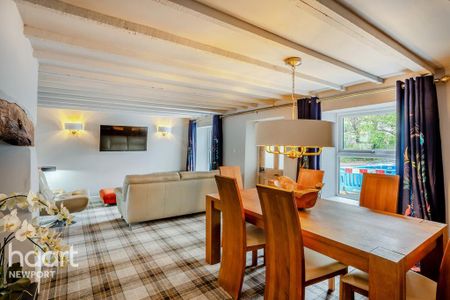 3 bedroom detached house to rent - Photo 2