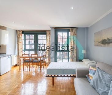 Alquiler de estudio en Calle Azcárraga - Photo 2