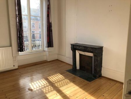 T4 avec 2 chambres - refait à neuf - Photo 3