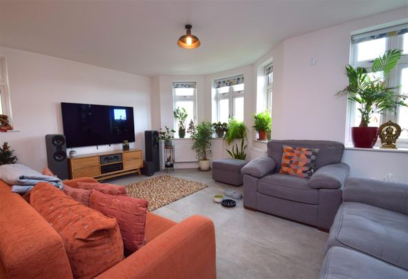 2 bedroom apartment - Photo 1