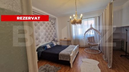 Casa in inima orasului, curte individuala, 3 camere, zona li - Fotografie 3