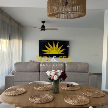 3-BEDROOM VILLA WITH PRIVATE POOL IN GRAN ALACANT - Foto 1