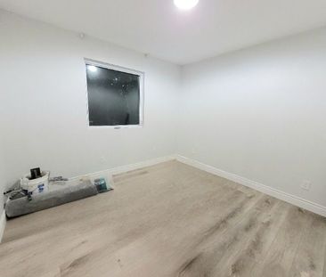 For Lease - 22 Fairfield Avenue Unit# Coachhouse, Toronto, Ontario - Photo 4