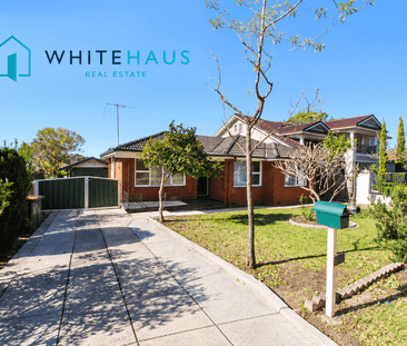 IDEALLY LOCATED, WEL PRESENTED HOME - Photo 5