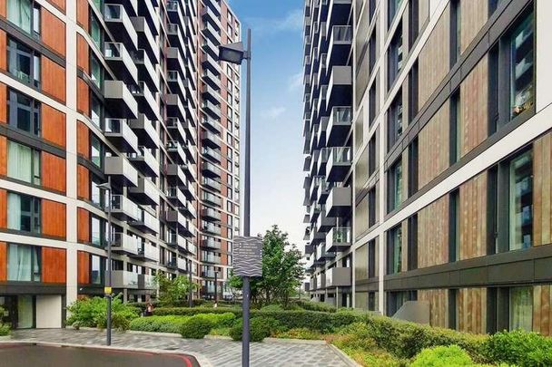 Norton House, Woolwich, SE18 - Photo 1