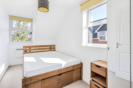 School Lane, Egham, Surrey, TW20 9GB - Photo 4