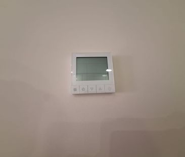 Ref. 7756 — Spacious and bright apartment with parking in Alegría 7... - Foto 3