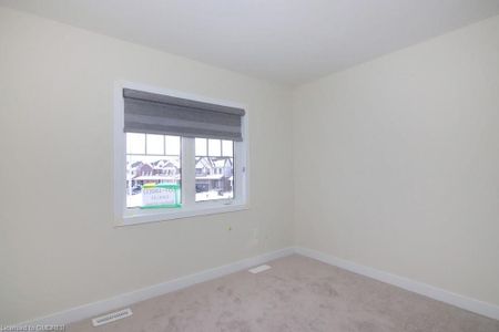 For Lease - 21 Keelson Street, Welland, Ontario - Photo 4