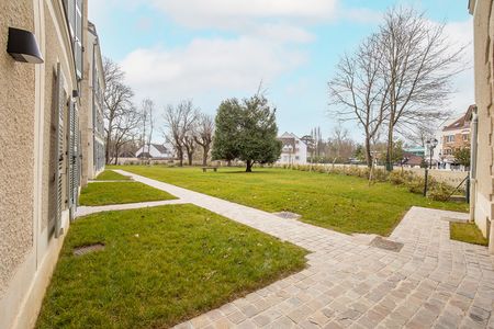 Location appartement 1 pièce, 32.30m², Yerres - Photo 2