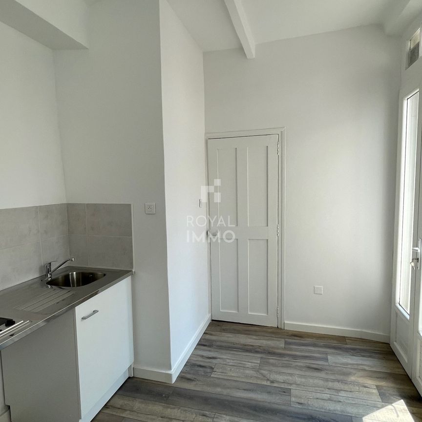 Location Appartement 1 pièce 24m² TOULON 83000 - Photo 1