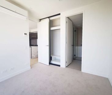 Two Bedroom Apartment at Premier Tower - UNFURNISHED - Photo 5