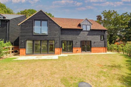 Roughwood Lane, Chorleywood, HP8 - Photo 4
