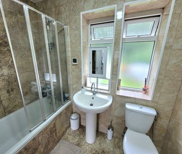 2 Bedroom - Photo 1