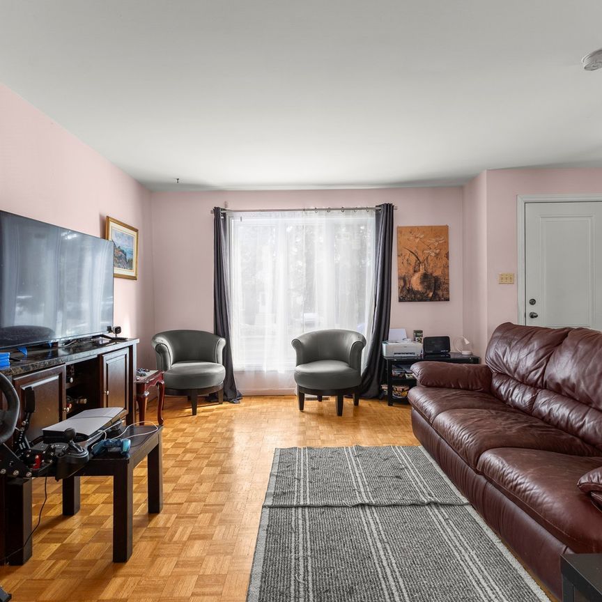 4449 Boul. Jacques-Bizard - Photo 1