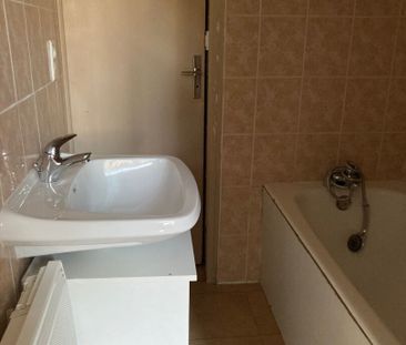 Location Appartement 1 pièce 24m² BESANCON 25000 - Photo 3
