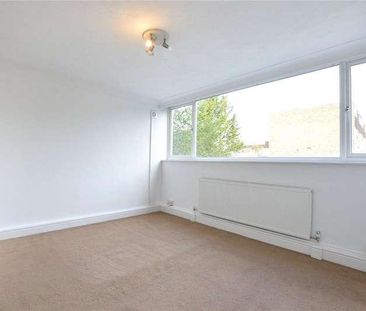 Park Place, Hillview Road, Woking, Surrey, GU22 - Photo 2