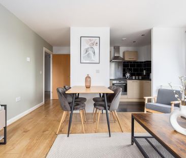 2 bedroom flat to rent - Photo 6