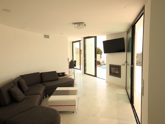 Villa for Rental in Javea - Photo 1