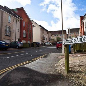 5 bedroom townhouse to rent - Photo 3