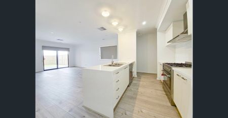 Stunning Family Home in Beveridge - Photo 3