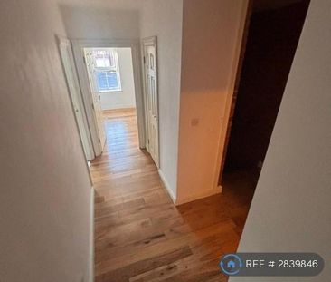 2 bedroom maisonette to rent - Photo 5