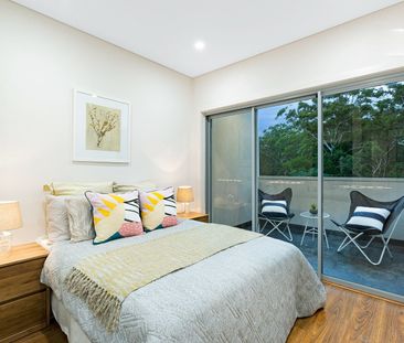 LUXURIOUS LIVING - Photo 4