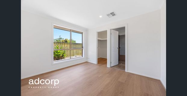 Brand New Interior – Modern Living in Hope Valley - Photo 1