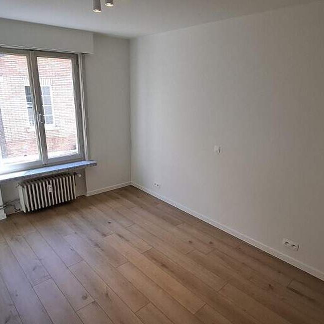 Appartement te huur in Brugge voor € 875 met 2 slaapkamers - Photo 1