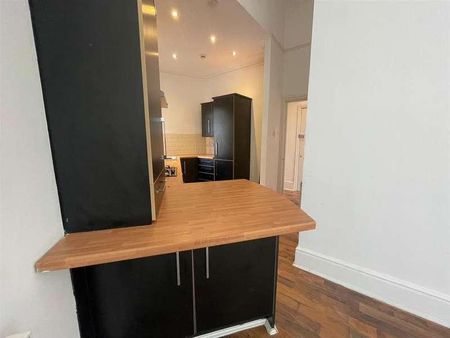 Princes Avenue, Princes Park, Liverpool, L8 - Photo 2