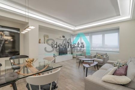 Alquiler de piso en Calle Aguado - Photo 2