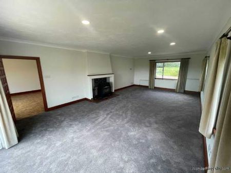 5 bedroom property to rent in Lutterworth - Photo 4