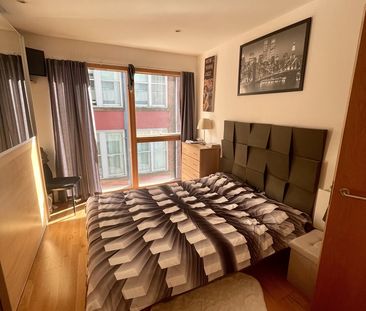 2 Bed Flat, Church Street, M4 - Photo 2