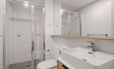 Deluxe Single Studio (Window) - Photo 4