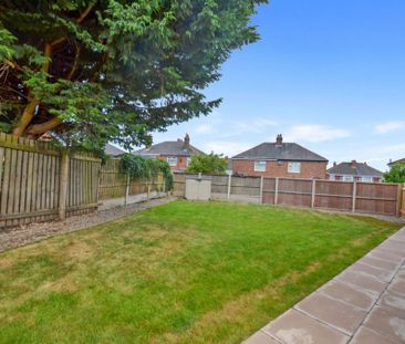 3 bedroom semi-detached house to rent - Photo 3