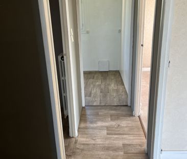 Location Appartement 3 pièces 48m² FECAMP 76400 - Photo 1