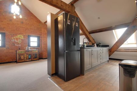 2 bedroom penthouse to rent - Photo 5