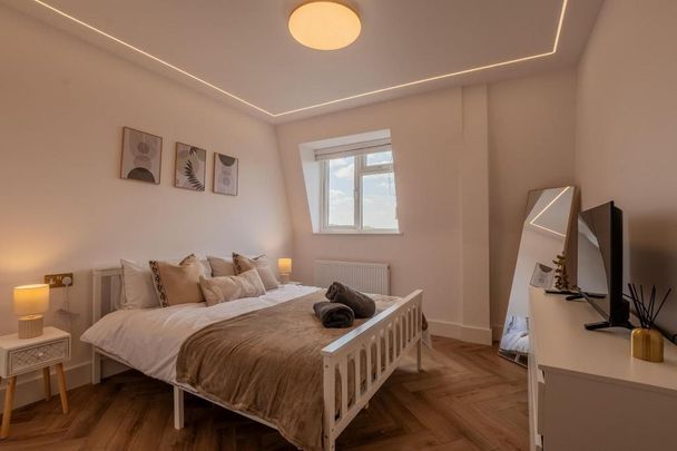 2 bedroom flat to rent - Photo 1