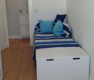 Habitación – Córdoba – San Pablo – La Magdalena – 220€ MES – Ref. C... - Foto 5