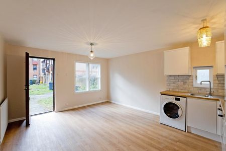 1 Bed Flat, Palmers Green, N13 - Photo 4