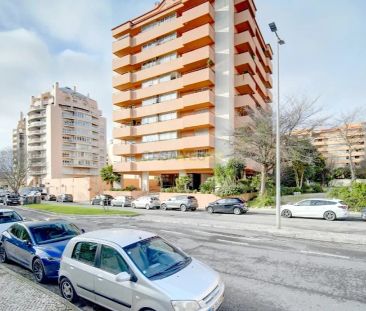 Apartment T2 in Cascais e Estoril, Cascais - Photo 1