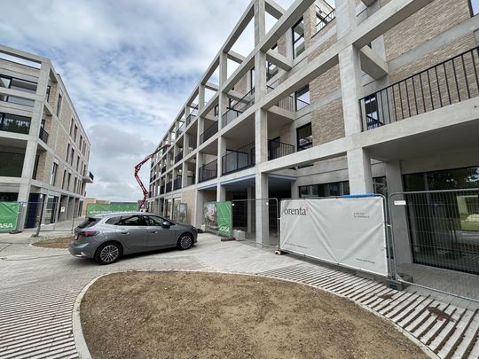 Nieuwbouw 2-slaapkamerappartement met terras - Photo 1
