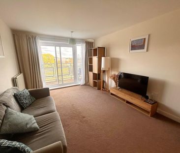 2 bedroom flat to rent - Photo 5