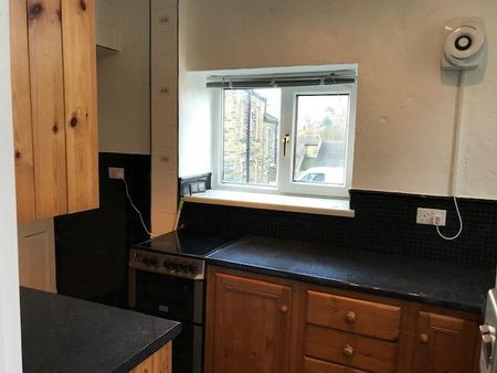 3 bedroom terraced house to rent - Photo 4