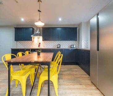 Byron Lofts, Newcastle Upon Tyne, NE2 - Photo 1