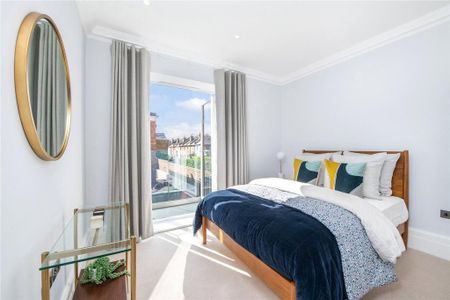 5 bedroom semi-detached house to rent - Photo 4