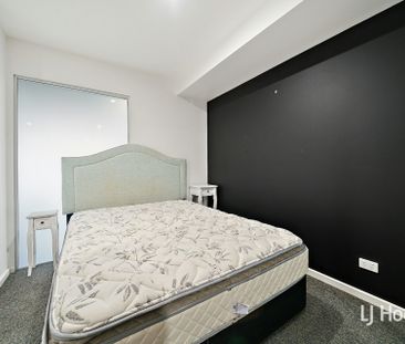 2114/120 Eastern Valley Way, Belconnen ACT - Photo 4