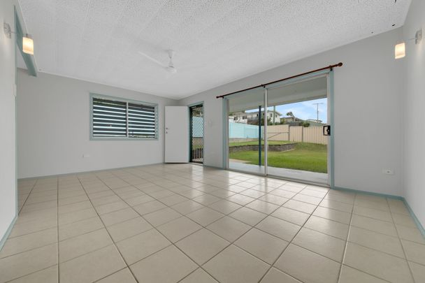 MOVE-IN-READY GEM IN NEW AUCKLAND - Photo 1