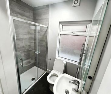 1 bedroom property to rent - Photo 6