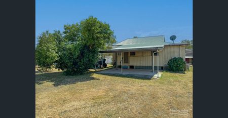 Comfortable Living in Tinonee - Photo 4