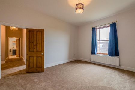 4 bedroom farm house to rent - Photo 2